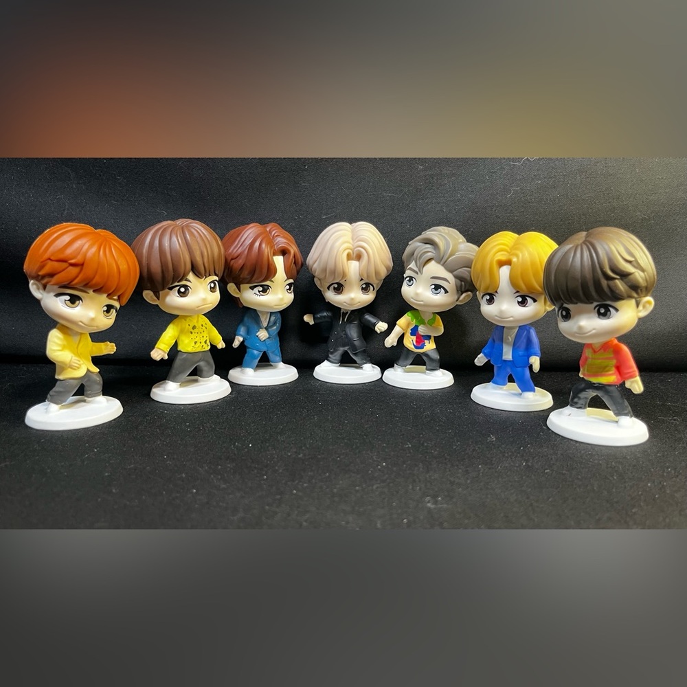 BTS Limited McDonald’s Throwback Edition Toys